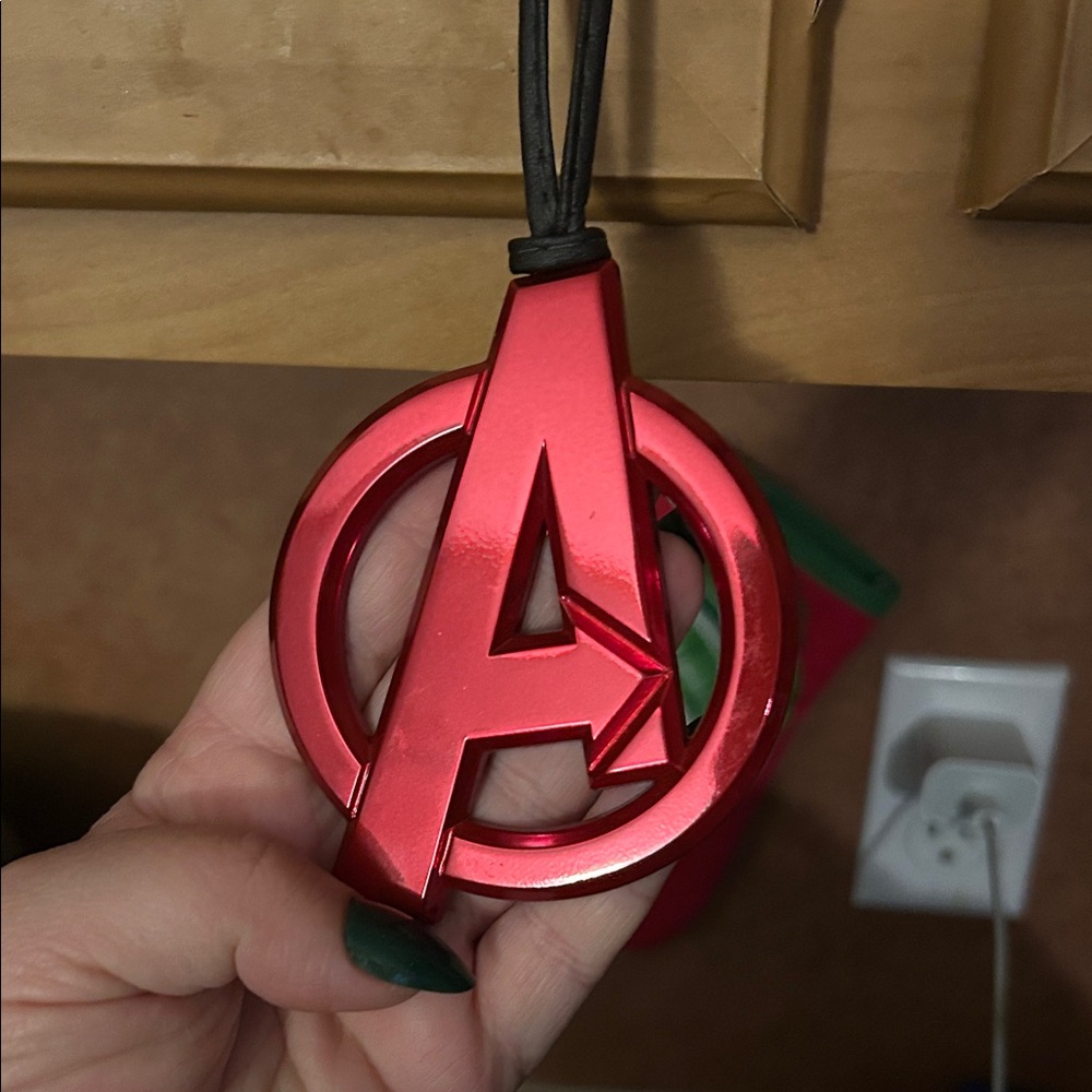 Red Avengers Logo metal Christmas ornament - Picture 5 of 5
